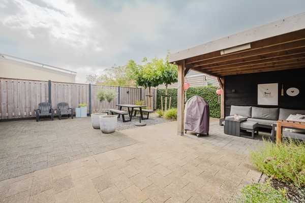 Medium property photo - Johan van der Poortenlaan 14, 3201 MC Spijkenisse